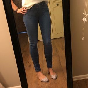 Levi skinny jeans